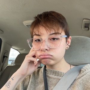 Meet your Posher, Dresdyn